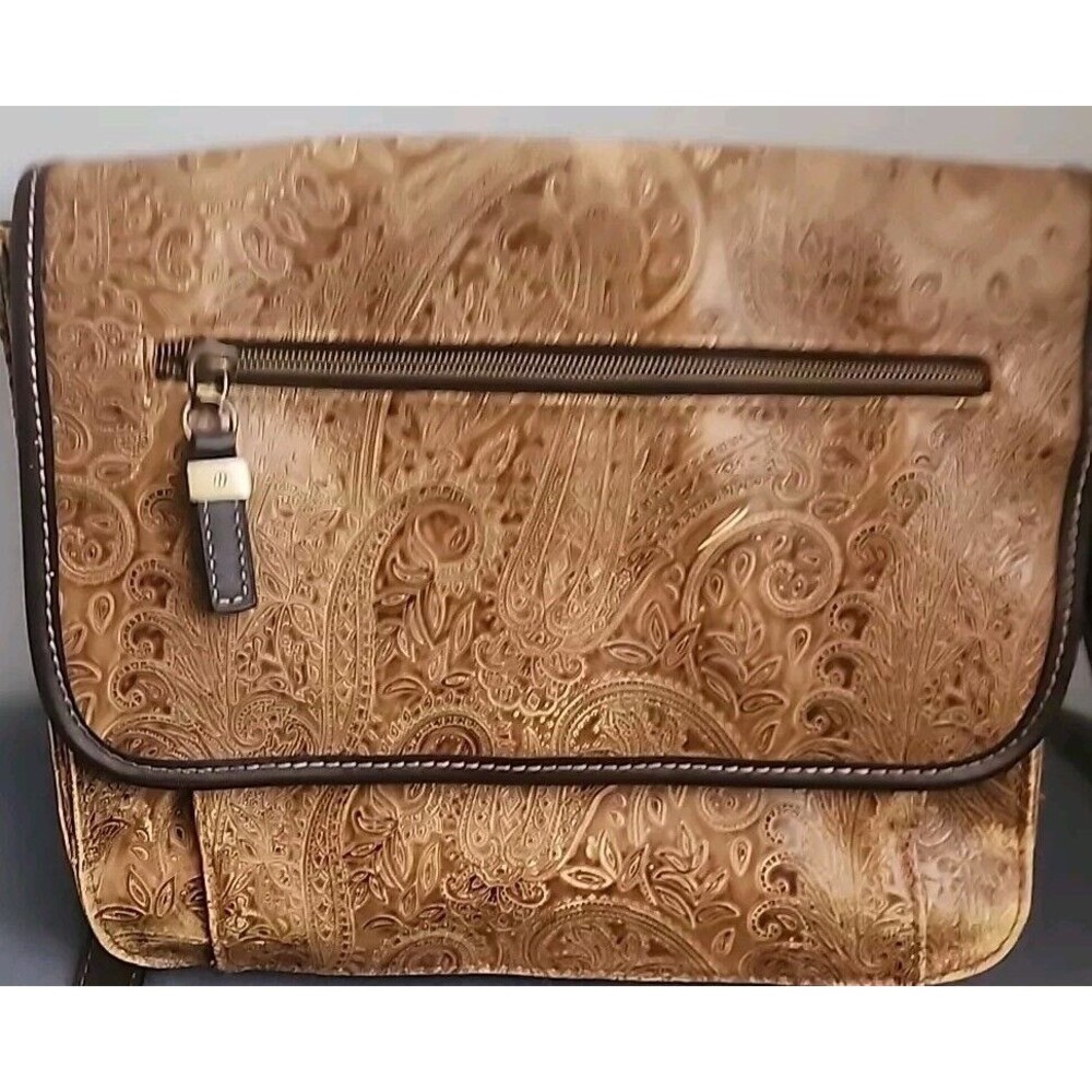 Relic Faux Leather Handbag Shoulder Purse Brown Paisley Flap Top Crossbody Bag